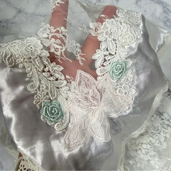 Vintage 80s Victoria's Secret Gold Crown Label French Cut Panty white satin L - Picture 3 of 5